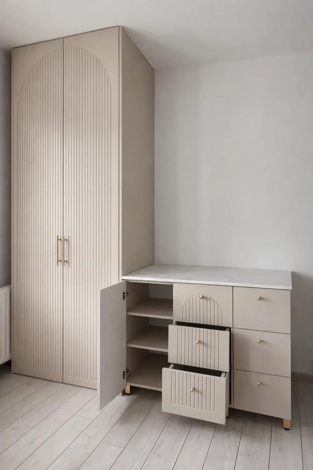 Szafy i garderoby — MM Meble